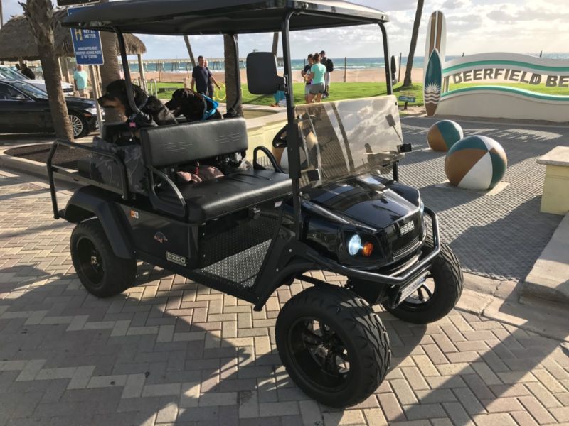 worldgolfcarts.com