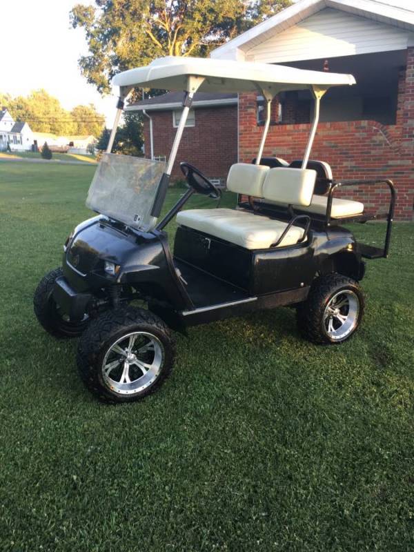 Yamaha G2 Gas Golf Cart Lifted 4 Seater for sale from United States