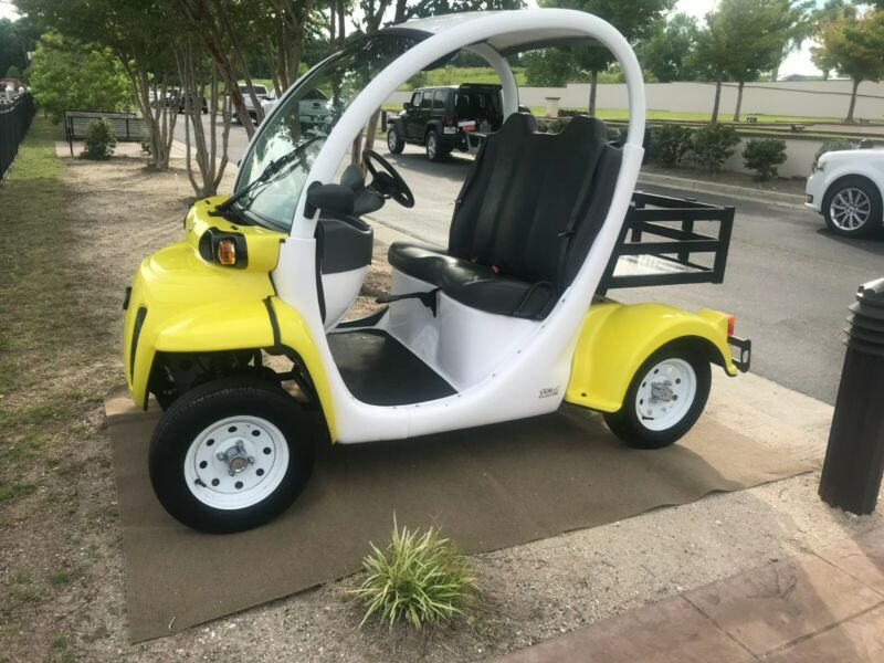 Gem Electric Car Right Hand Drive, High Speed Motor 35+MPH for sale