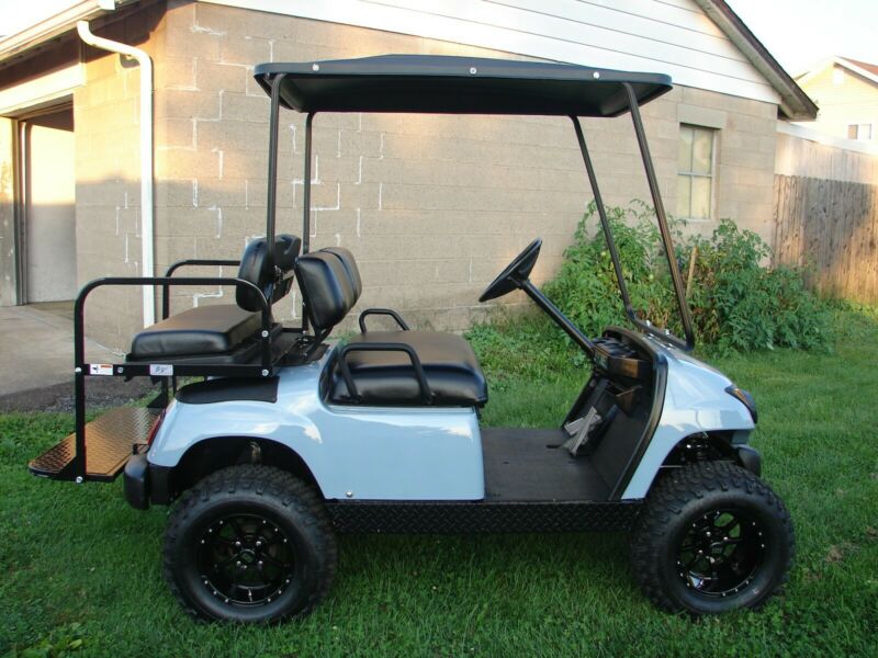 Yamaha G16 Gas Golf Cart for sale from United States