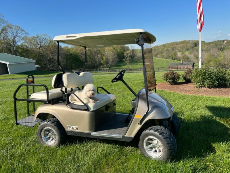 Used Gas Golf Carts For Sale for sale from United States